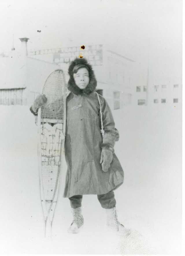 Jujiro with snowshoes